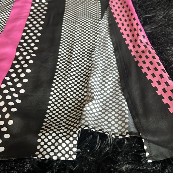 Pink PolkaDot Blouse - Picture 6 of 6